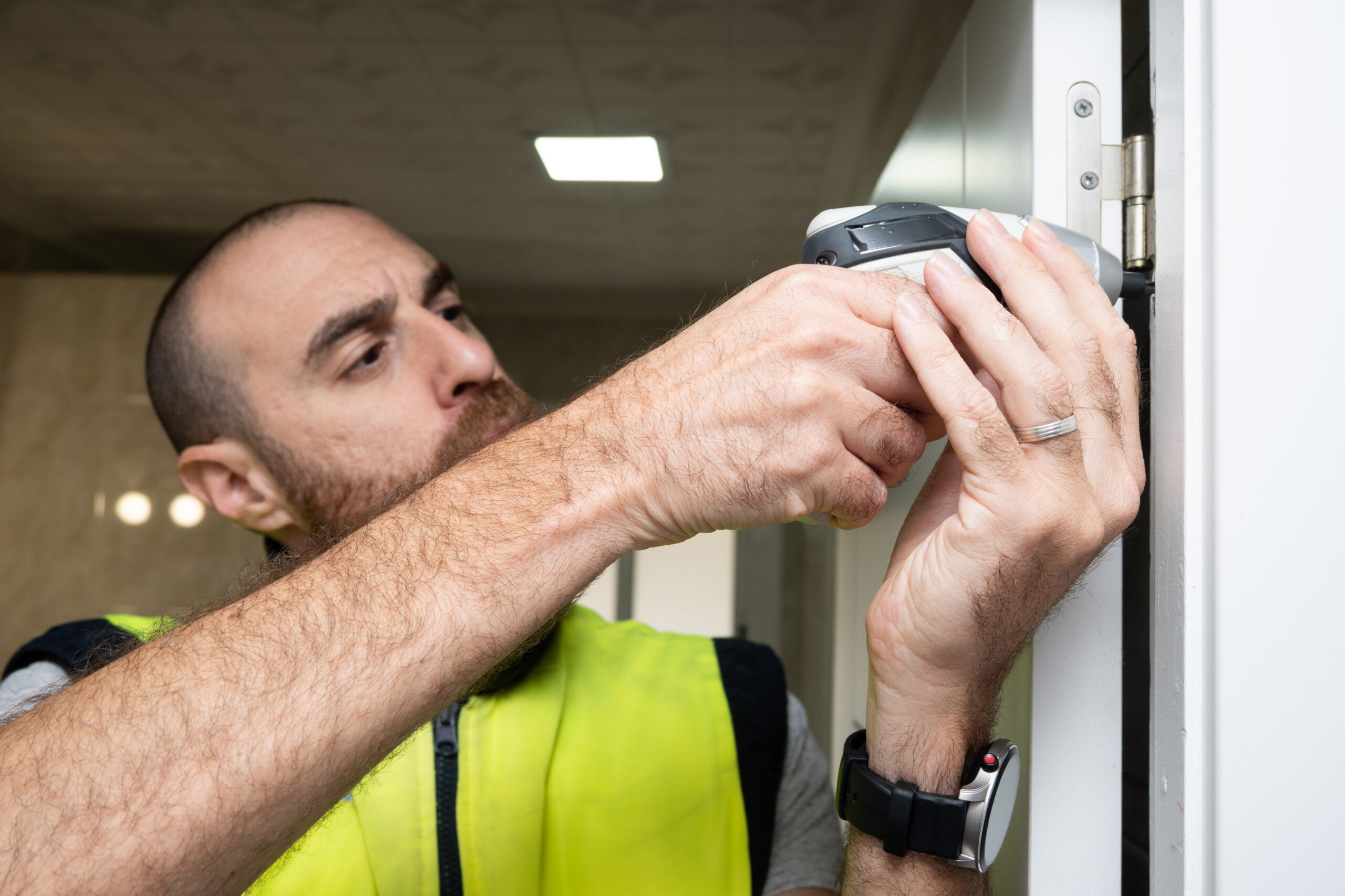 locksmith in Greendale
