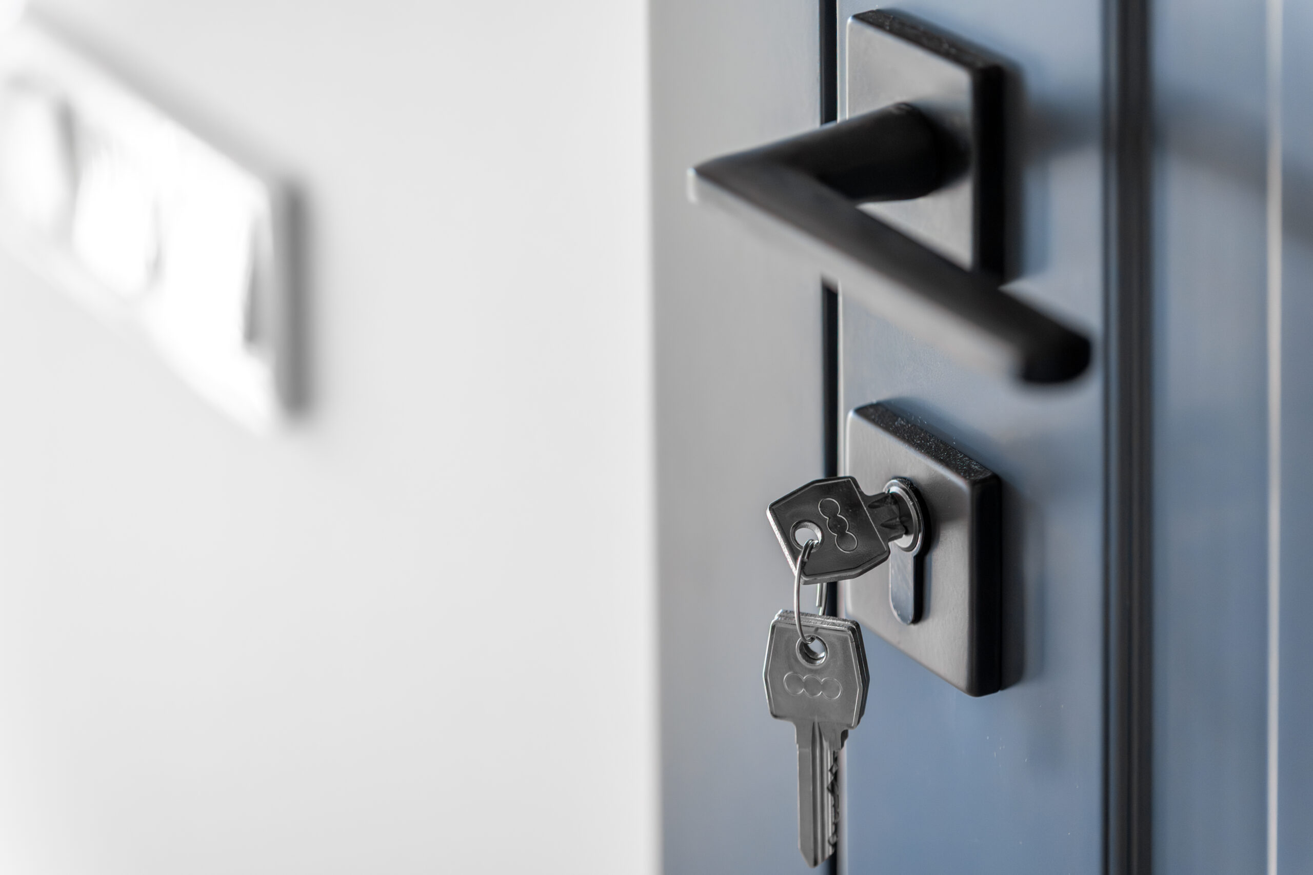 Residential vs. Commercial Locksmith Services: What’s the Difference?