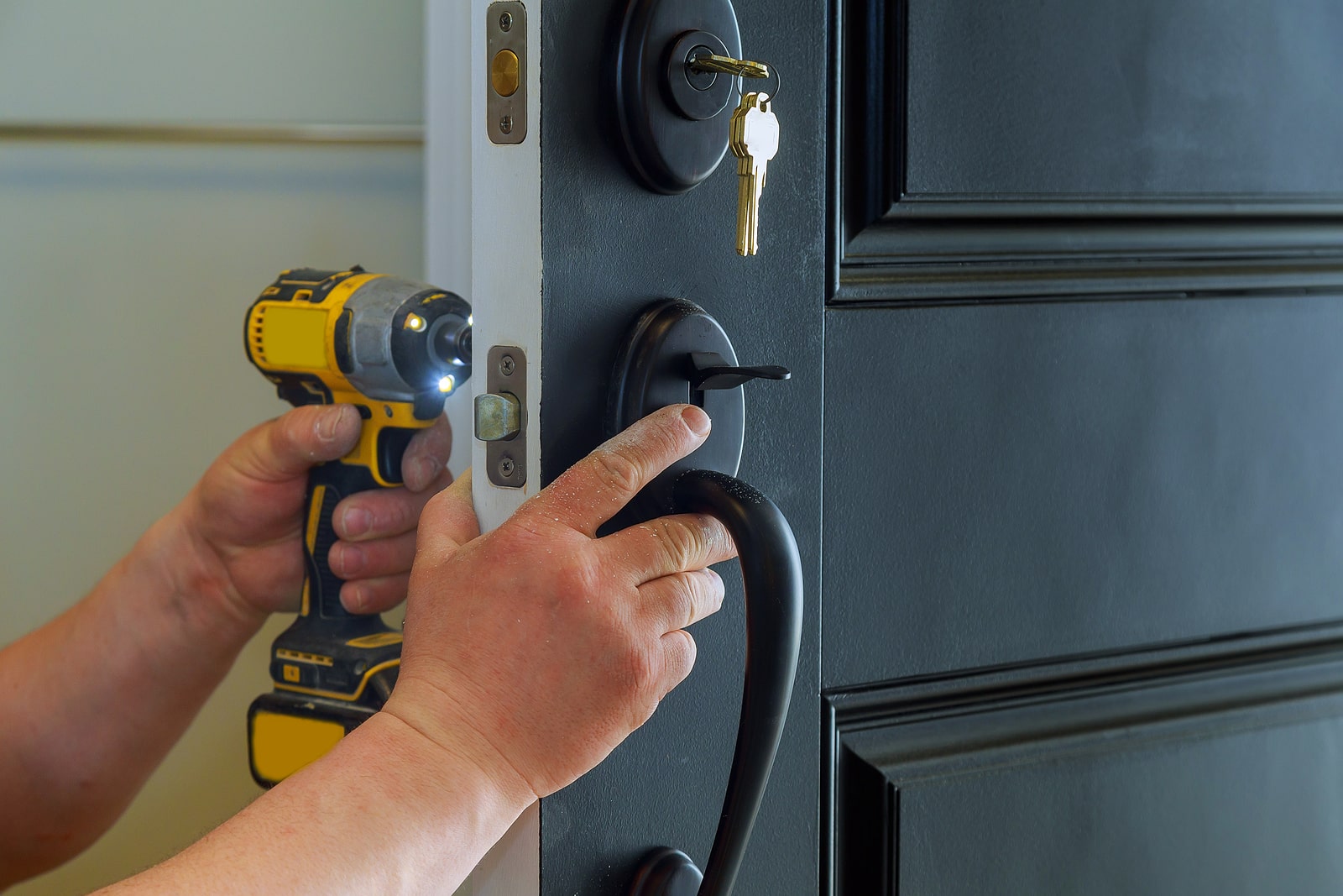 Why choose Locksmith Near Me for rekeying services